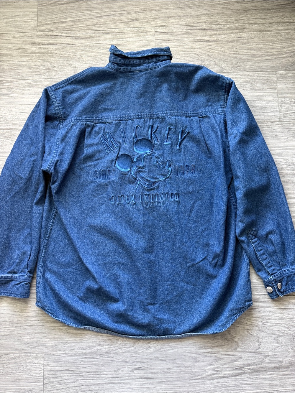 Vintage Disney Store Logo Ladies Denim Blue Jean Embroidered Shirt - Size M
